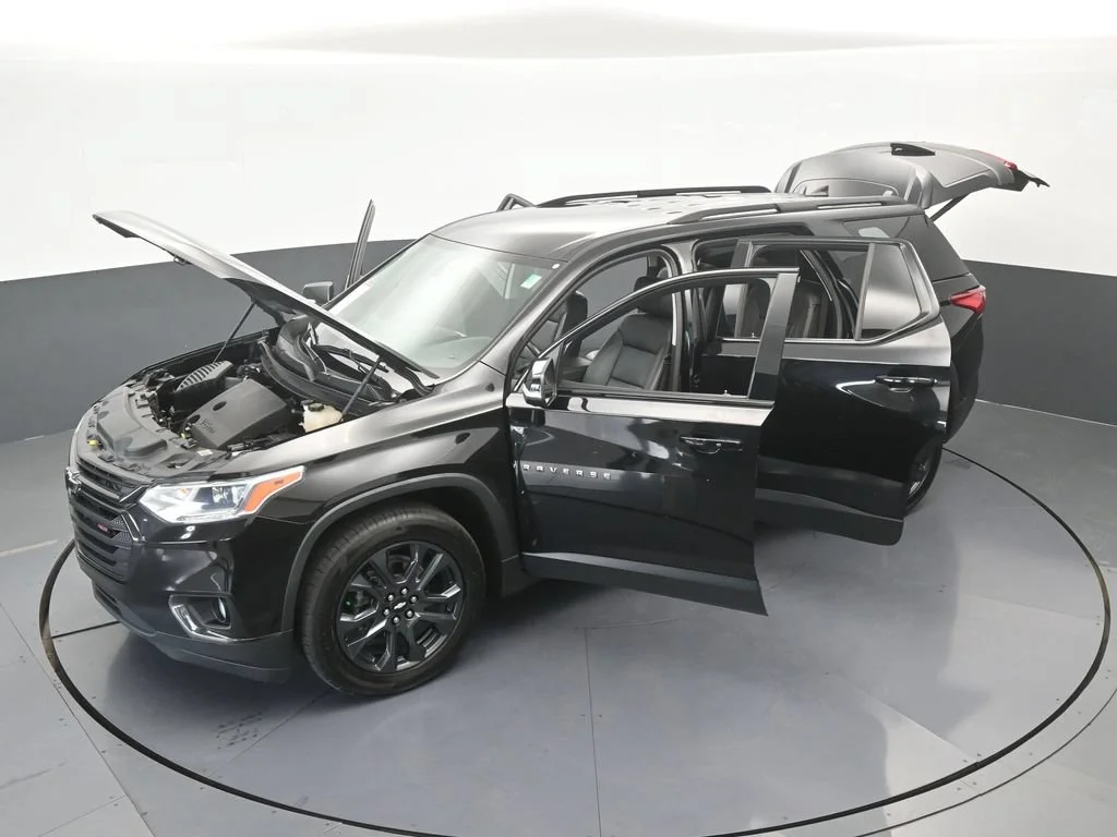Used 2021 Mosaic Black Metallic Chevrolet RS image 76