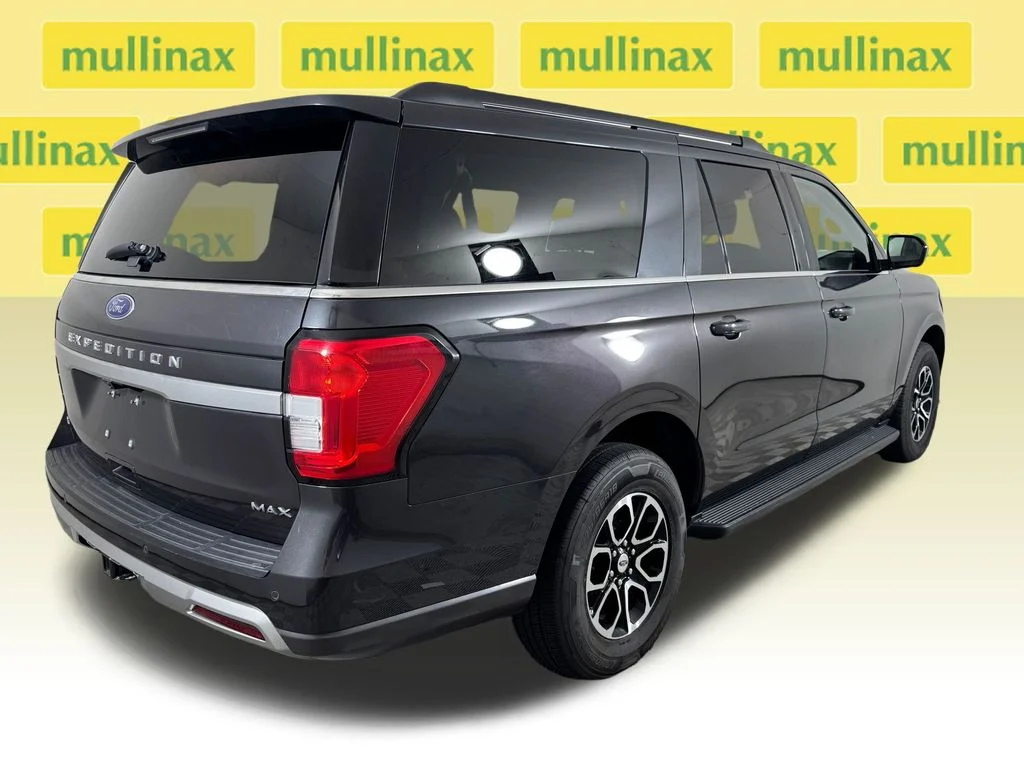 Certified Used 2024 Gray Ford XLT image 4