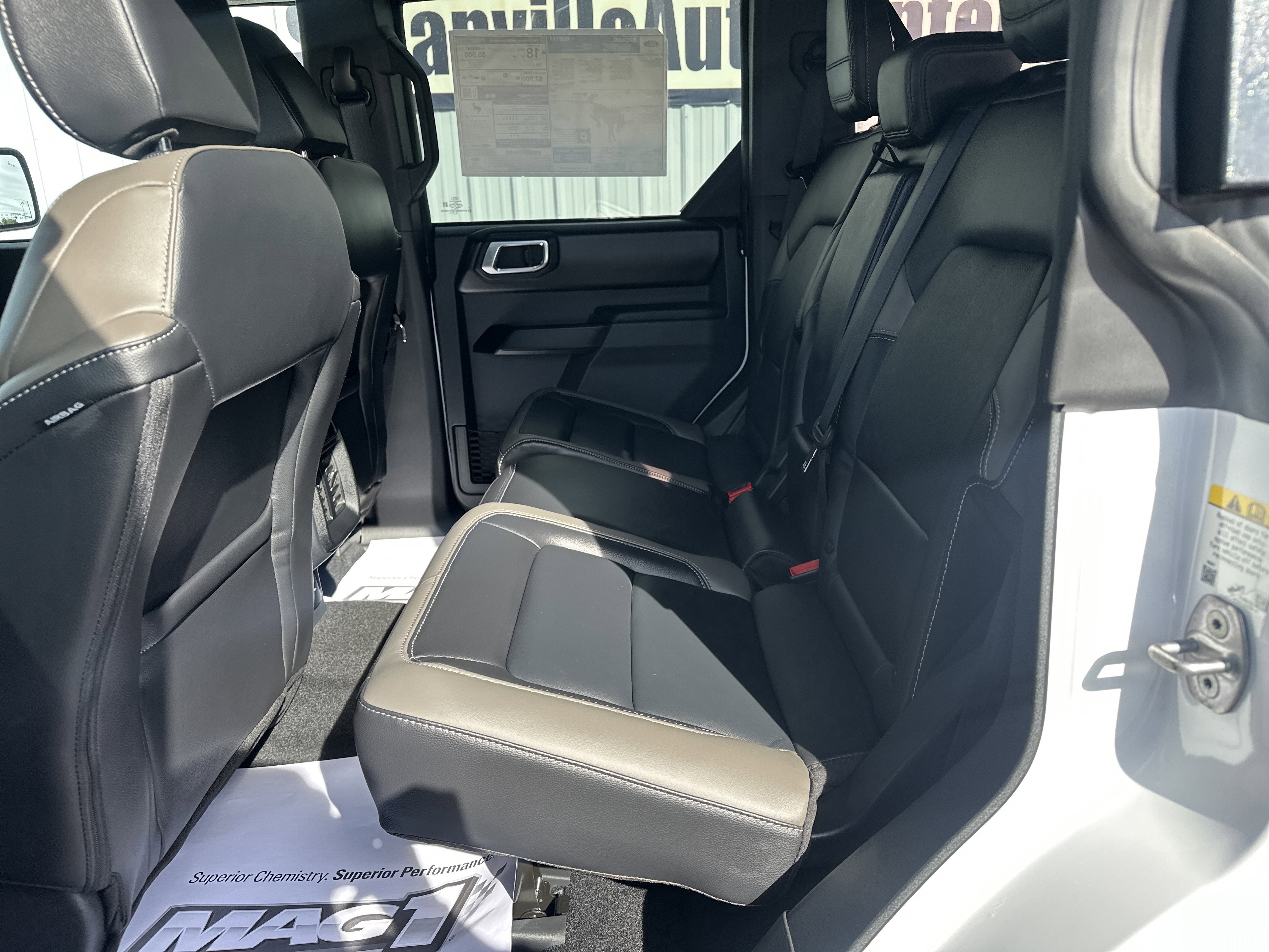 2025 Ford Bronco 4-Door Outer Banks - Photo 12