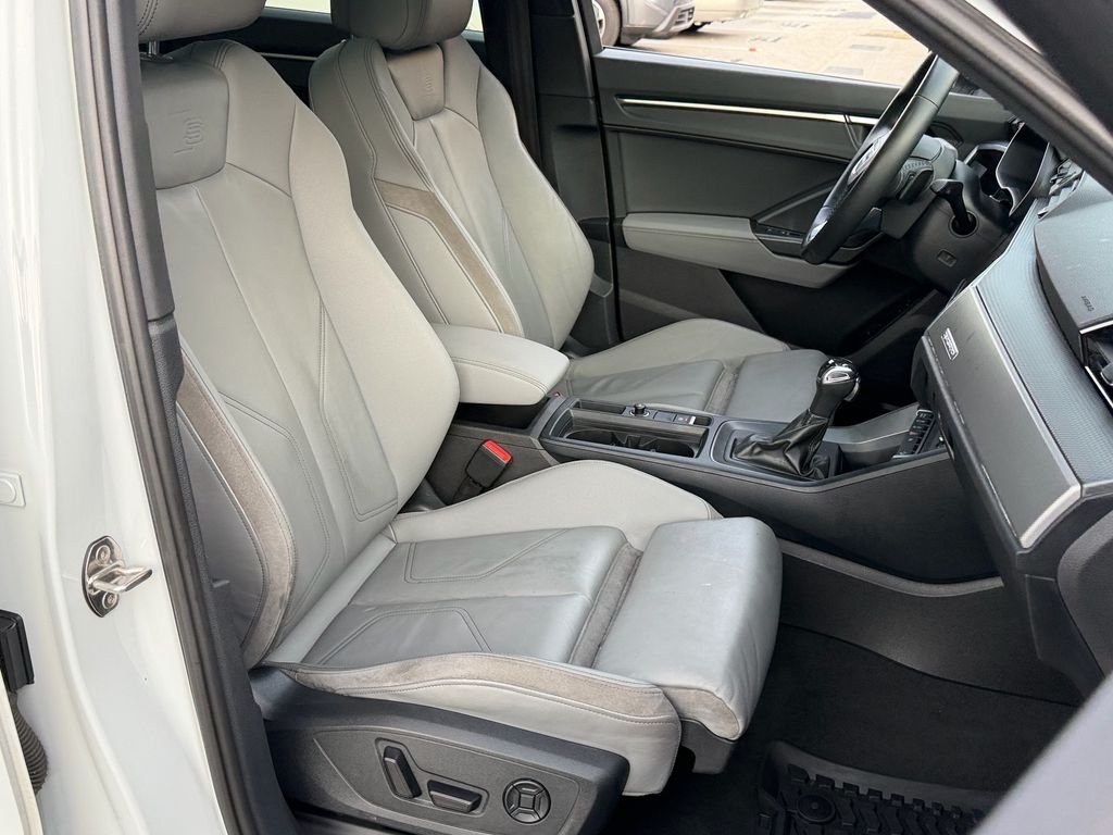Used 2022 White Audi Premium image 20