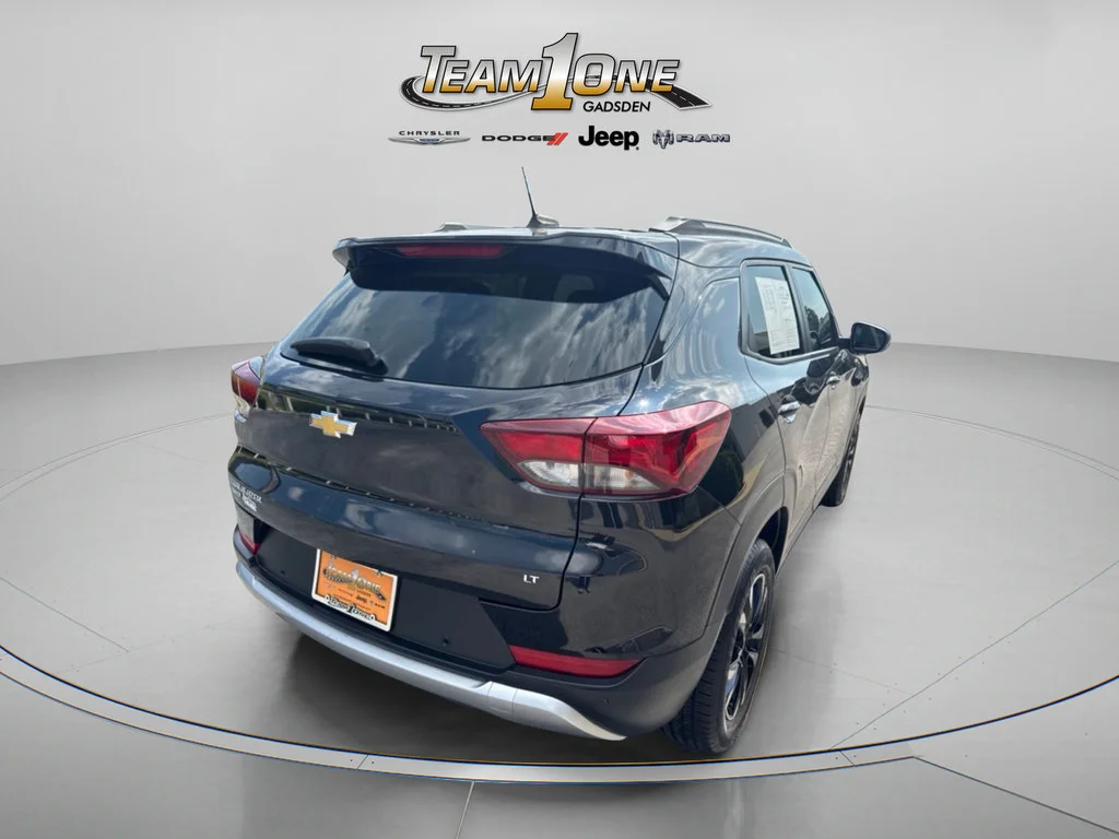 Used 2021 Mosaic Black Metallic Chevrolet LT image 9