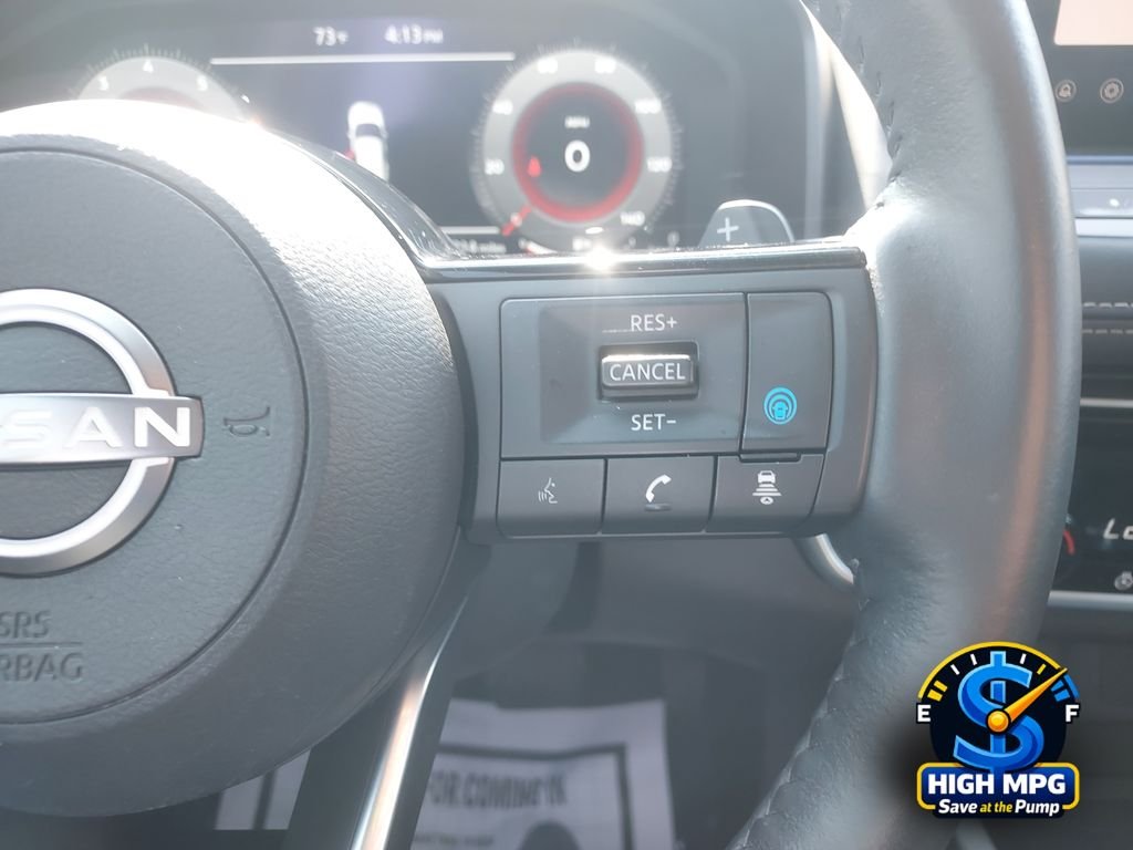 Used 2024 Gold Nissan SL image 17