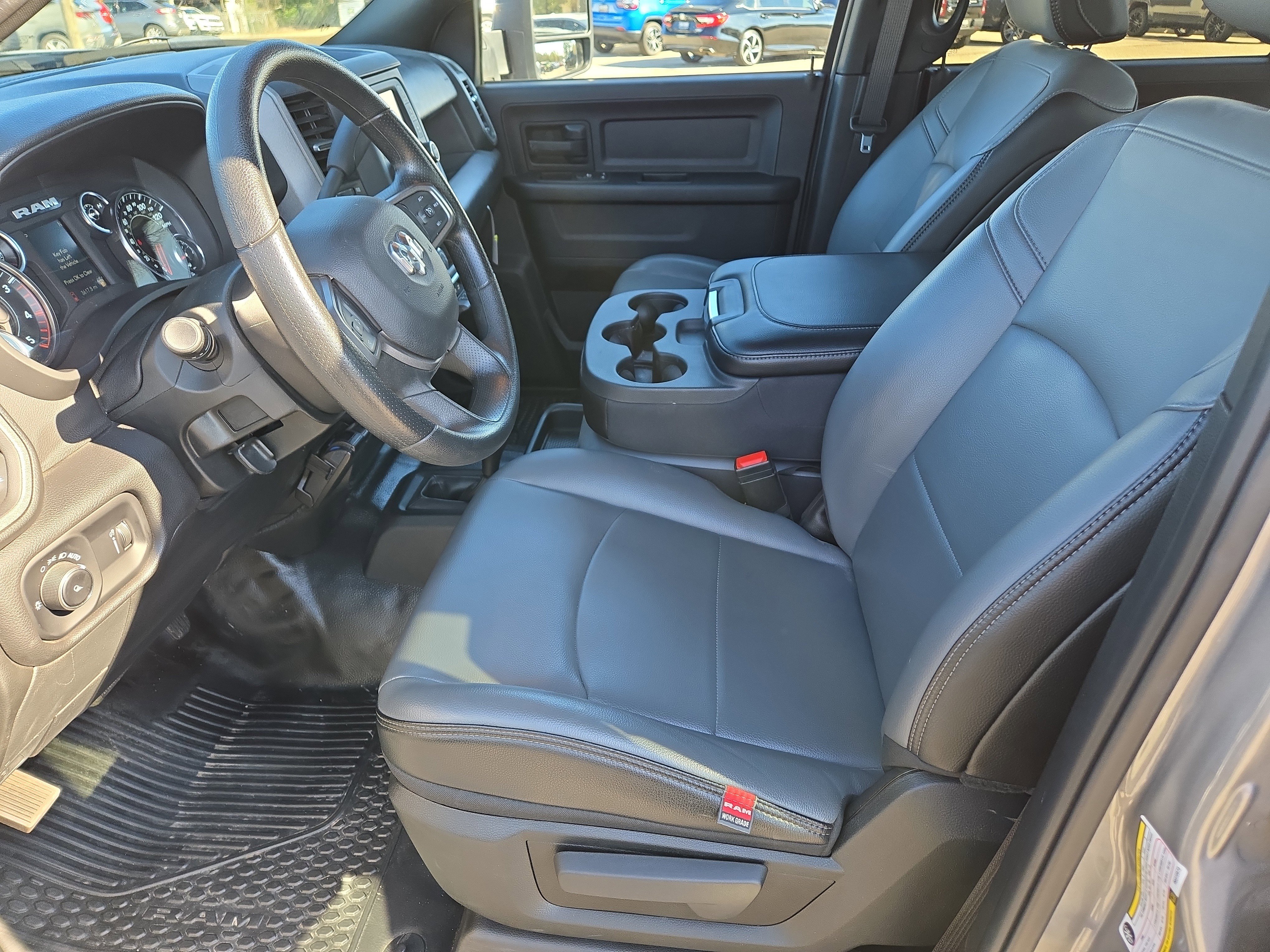 2024 RAM Ram 3500 Pickup Tradesman - Photo 14