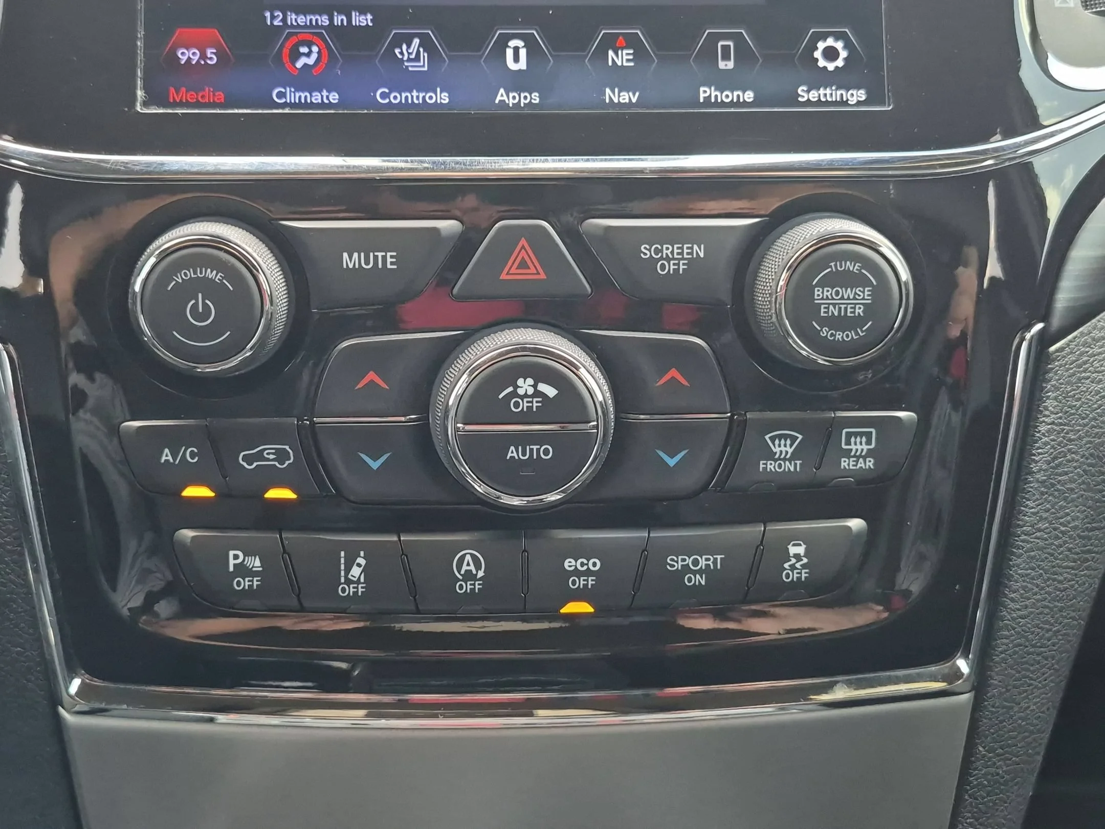 Used 2021 Gray Jeep Laredo X image 20