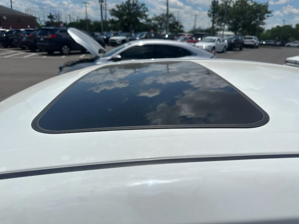 Used 2024 Ice Cap Toyota SE image 7