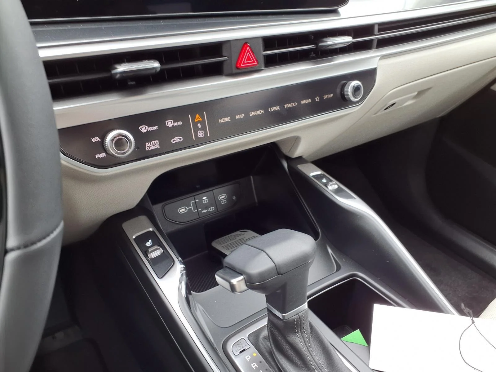 New 2026 Wolf Gray Kia EX image 6