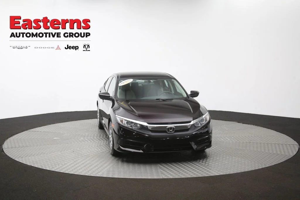 Used 2018 Black Honda LX image 49