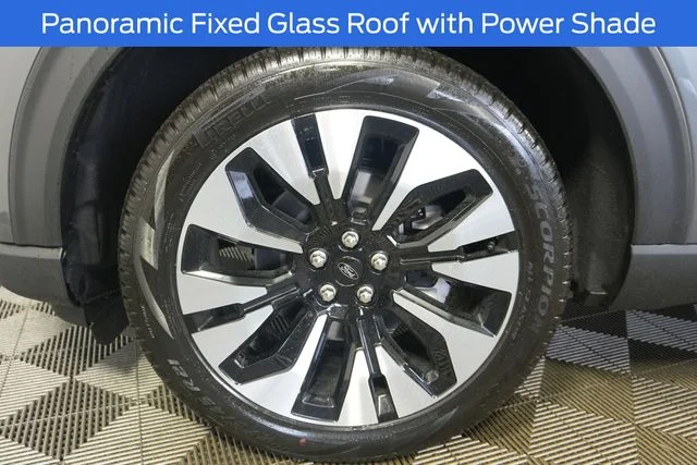 New 2026 Carbonized Gray Metallic Ford Platinum™ image 9