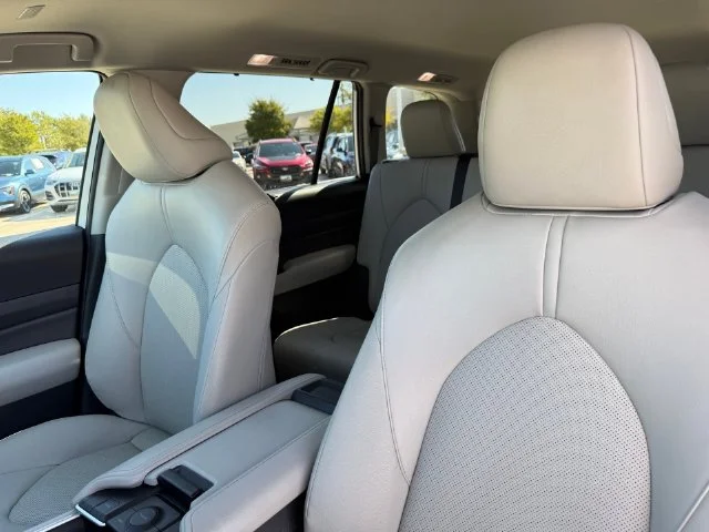 Certified Used 2024 WIND CHILL PEARL Toyota XLE image 14