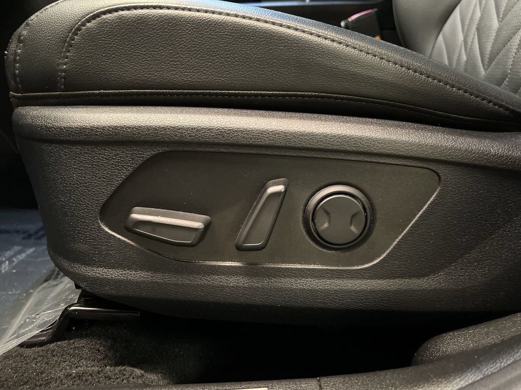 2025 Kia Sportage X-Line - Photo 12