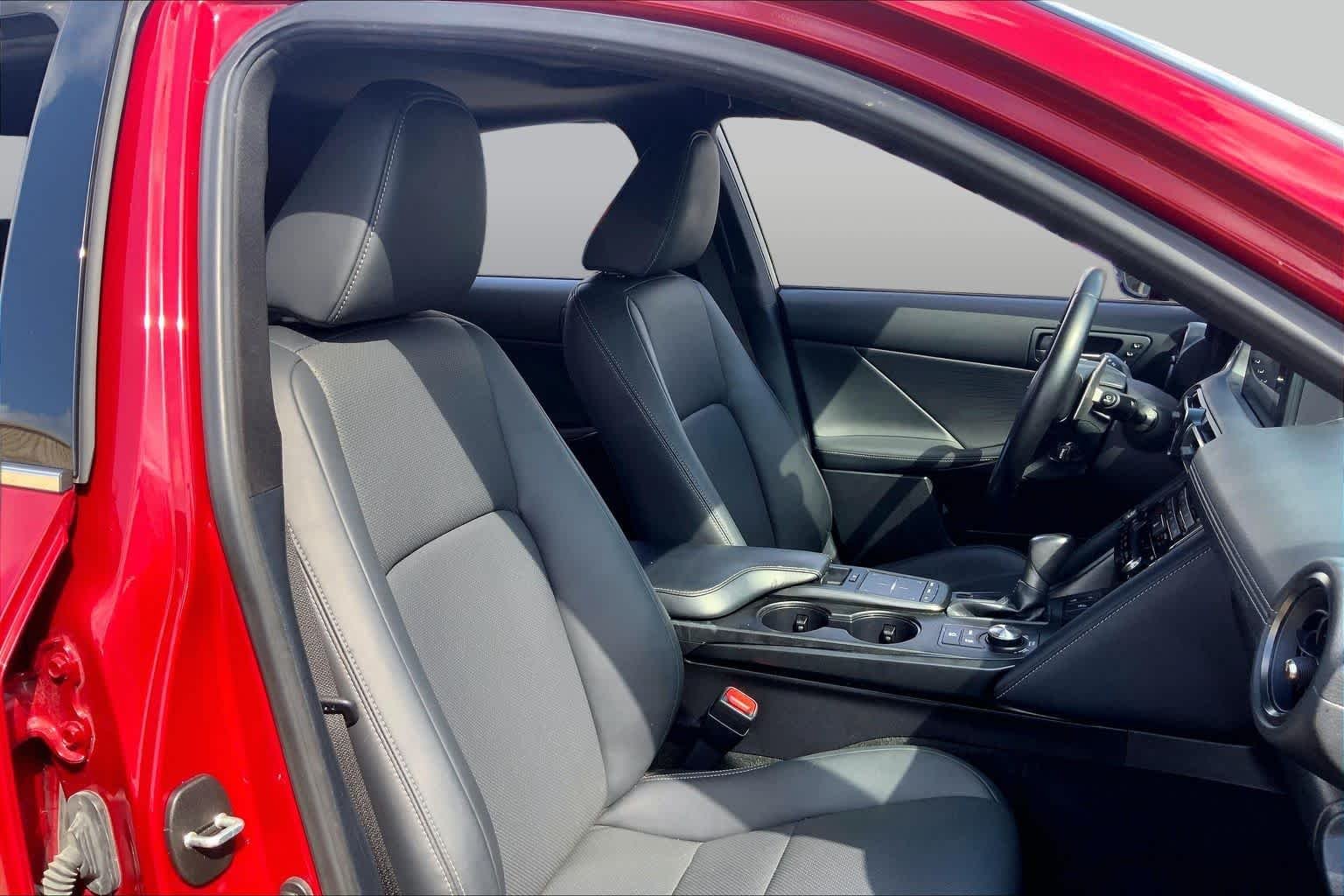 Used 2023 Matador Red Mica Lexus  image 9
