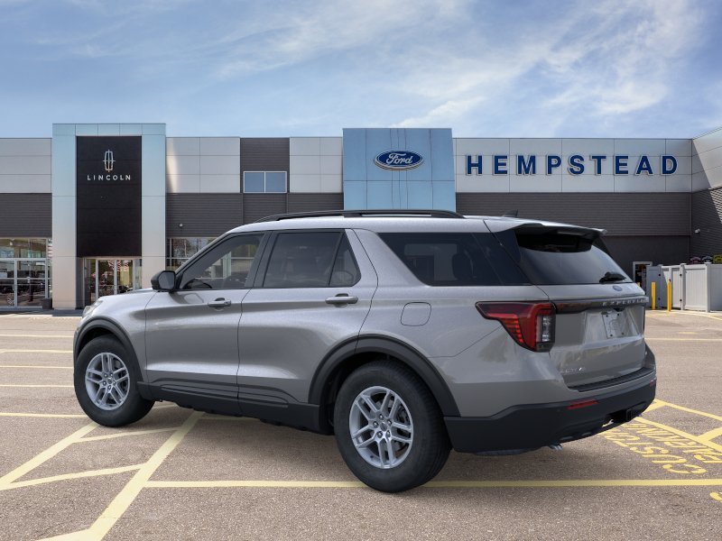 New 2026 Carbonized Gray Metallic Ford Active image 4