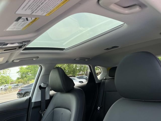New 2026 White Hyundai Limited image 26