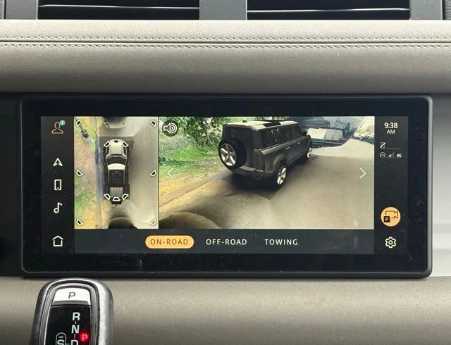Certified Used 2023 Green Land Rover S image 25
