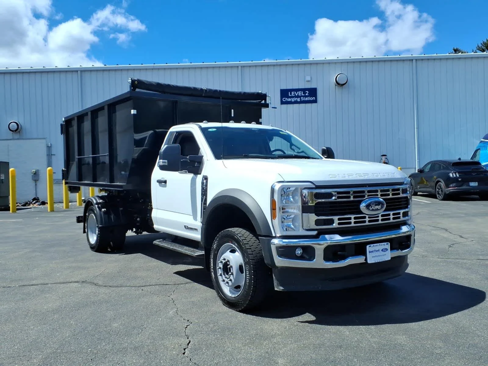 New 2026 Oxford White Ford XL image 1