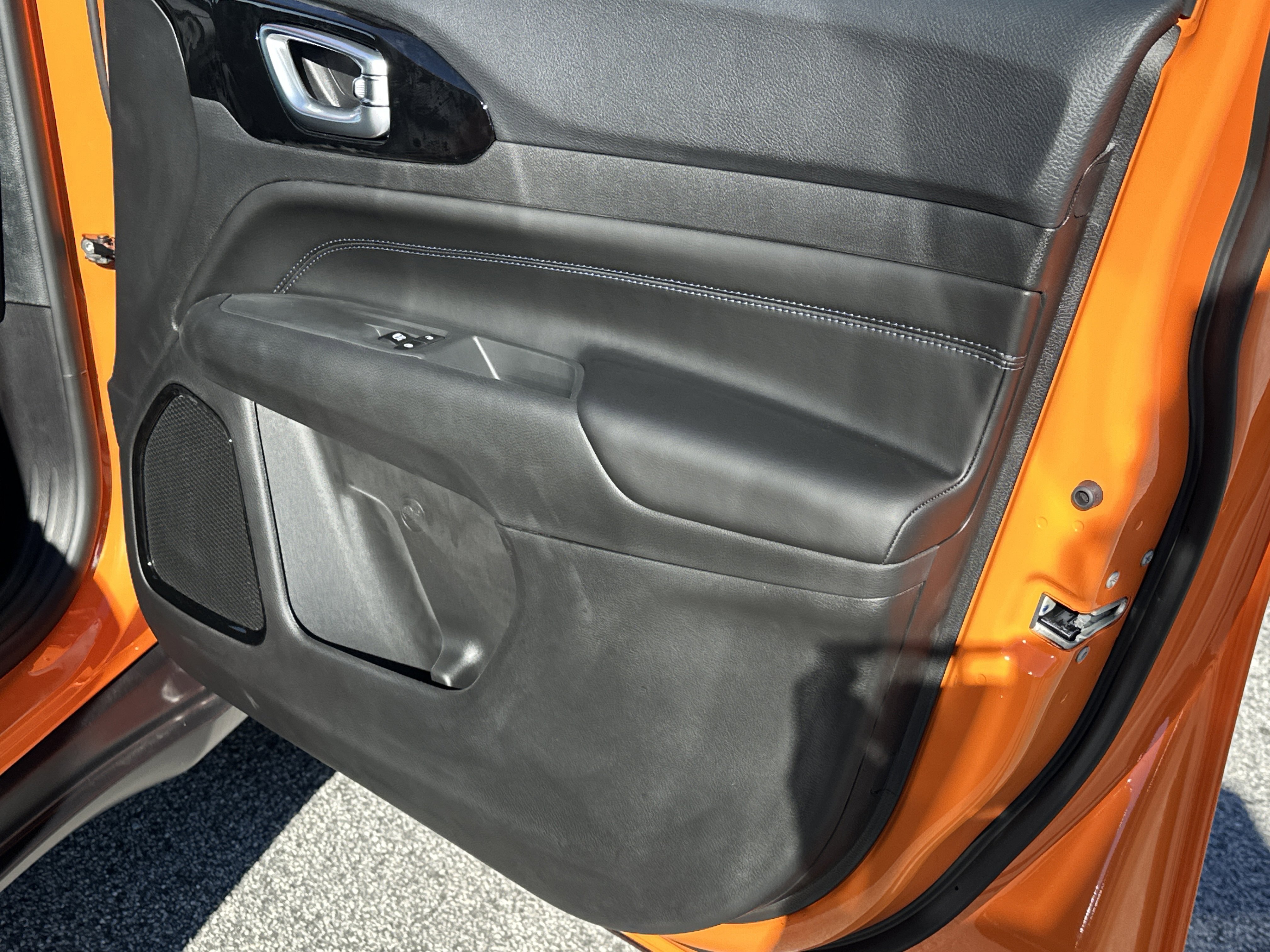 New 2026 Joose (DISC) Jeep Latitude Altitude image 15