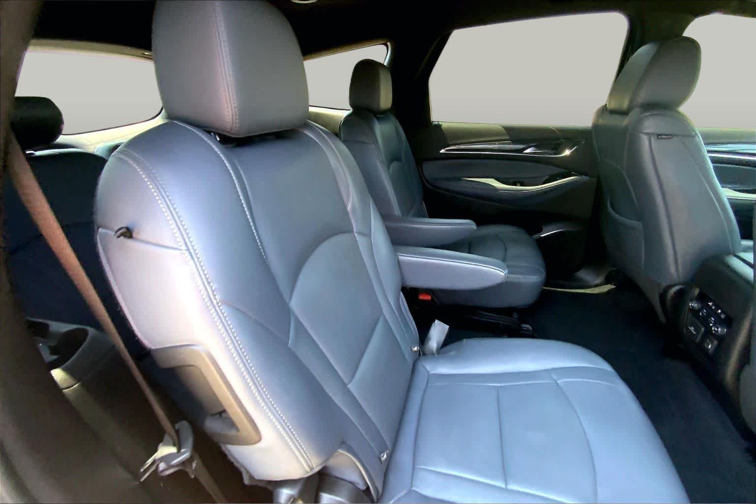 Used 2022 Ebony Twilight Metallic Buick Premium image 19