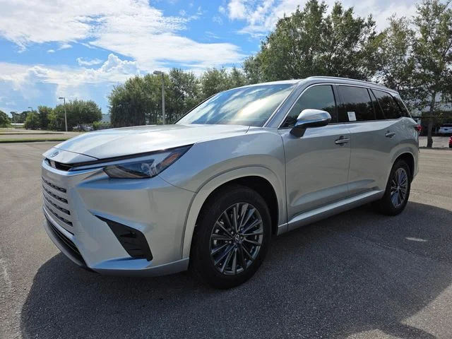 New 2026 Celestial Silver Metallic Lexus  image 7