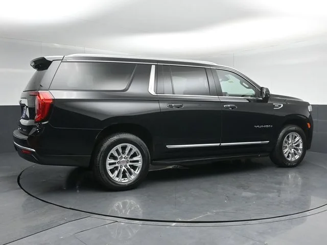 Certified Used 2023 Black GMC SLT image 4