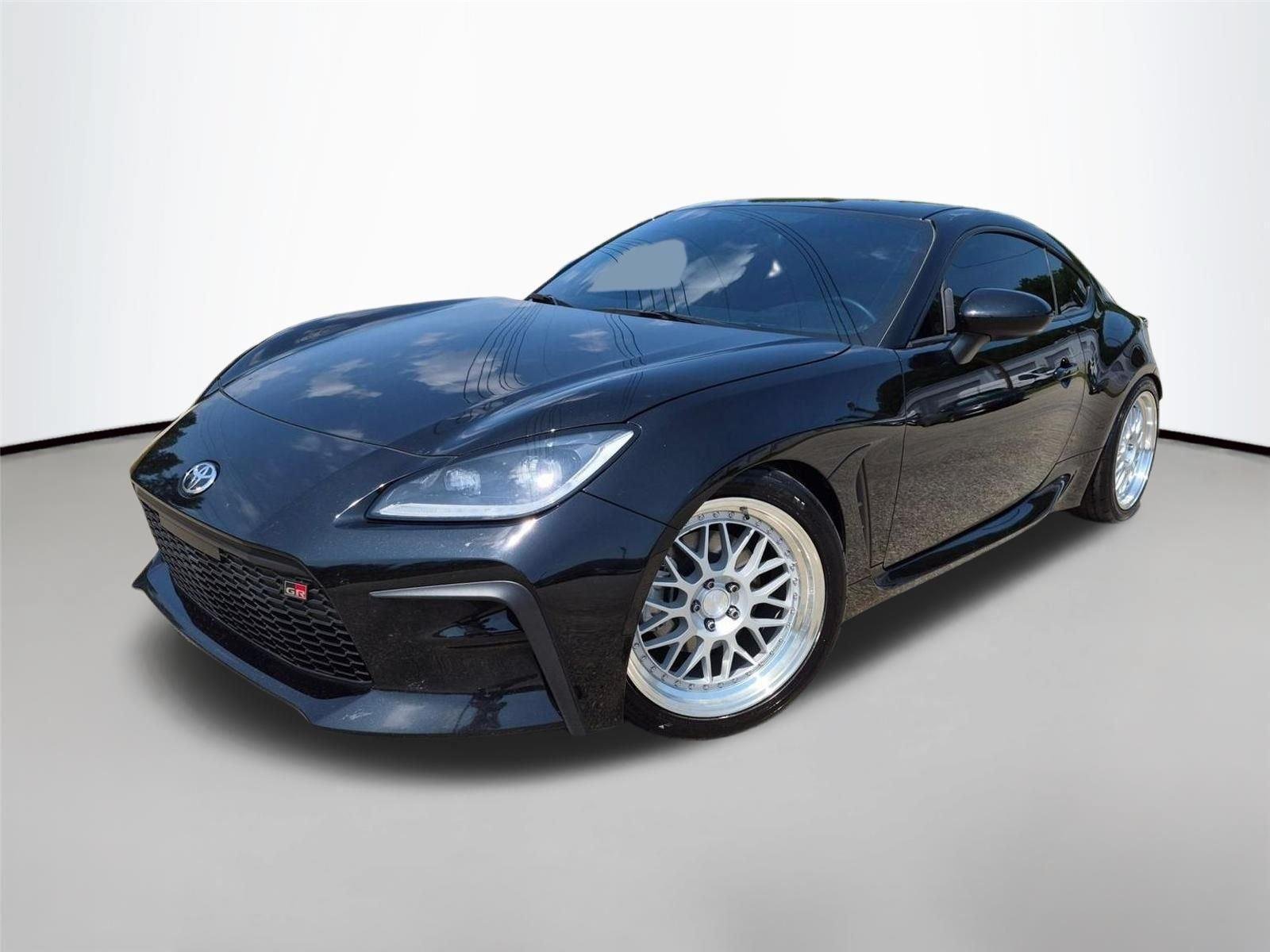 Used 2023 Raven Toyota Premium image 1