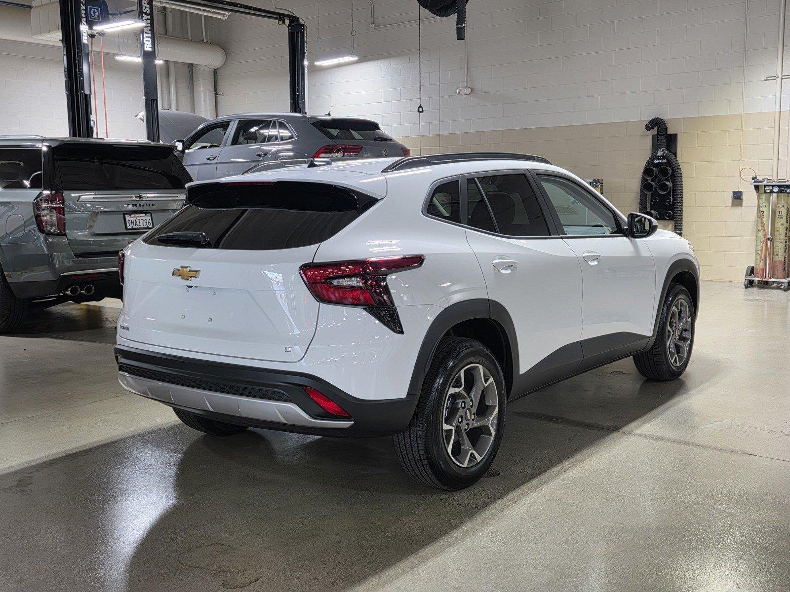2026 Chevrolet Trax LT - Photo 7