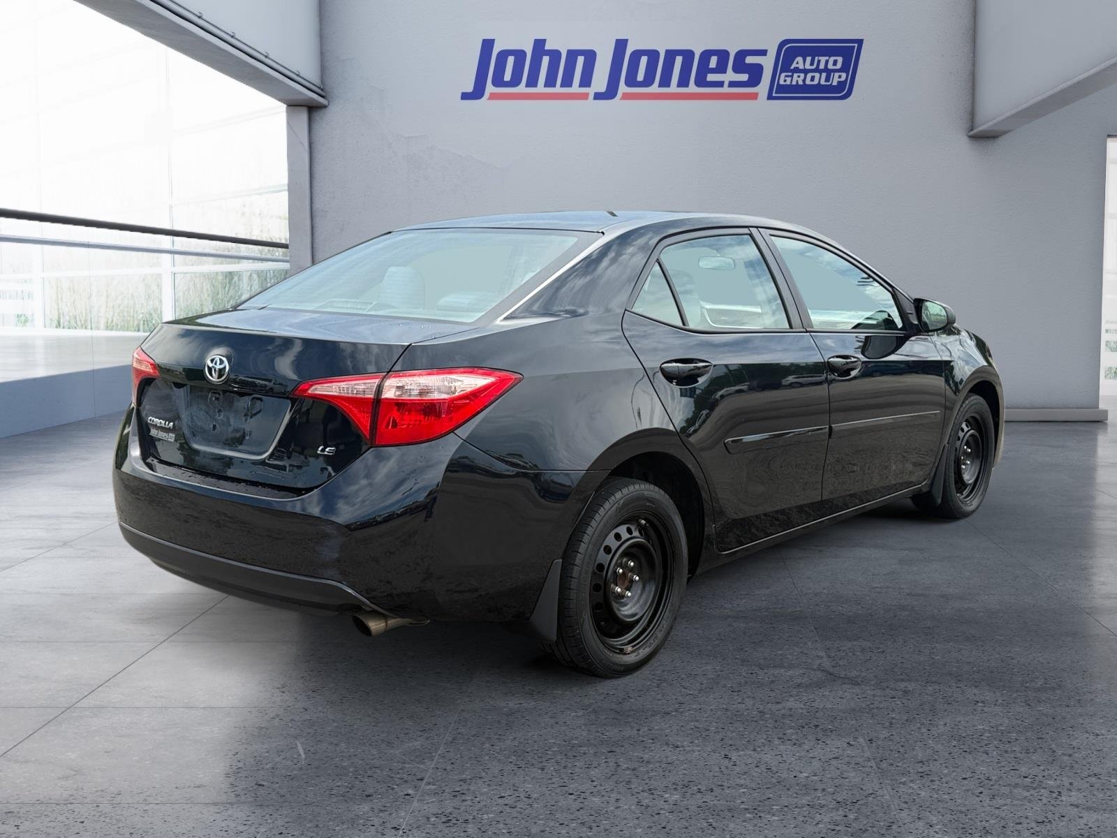 Used 2018 Black Sand Pearl TOYOTA LE CVT image 5