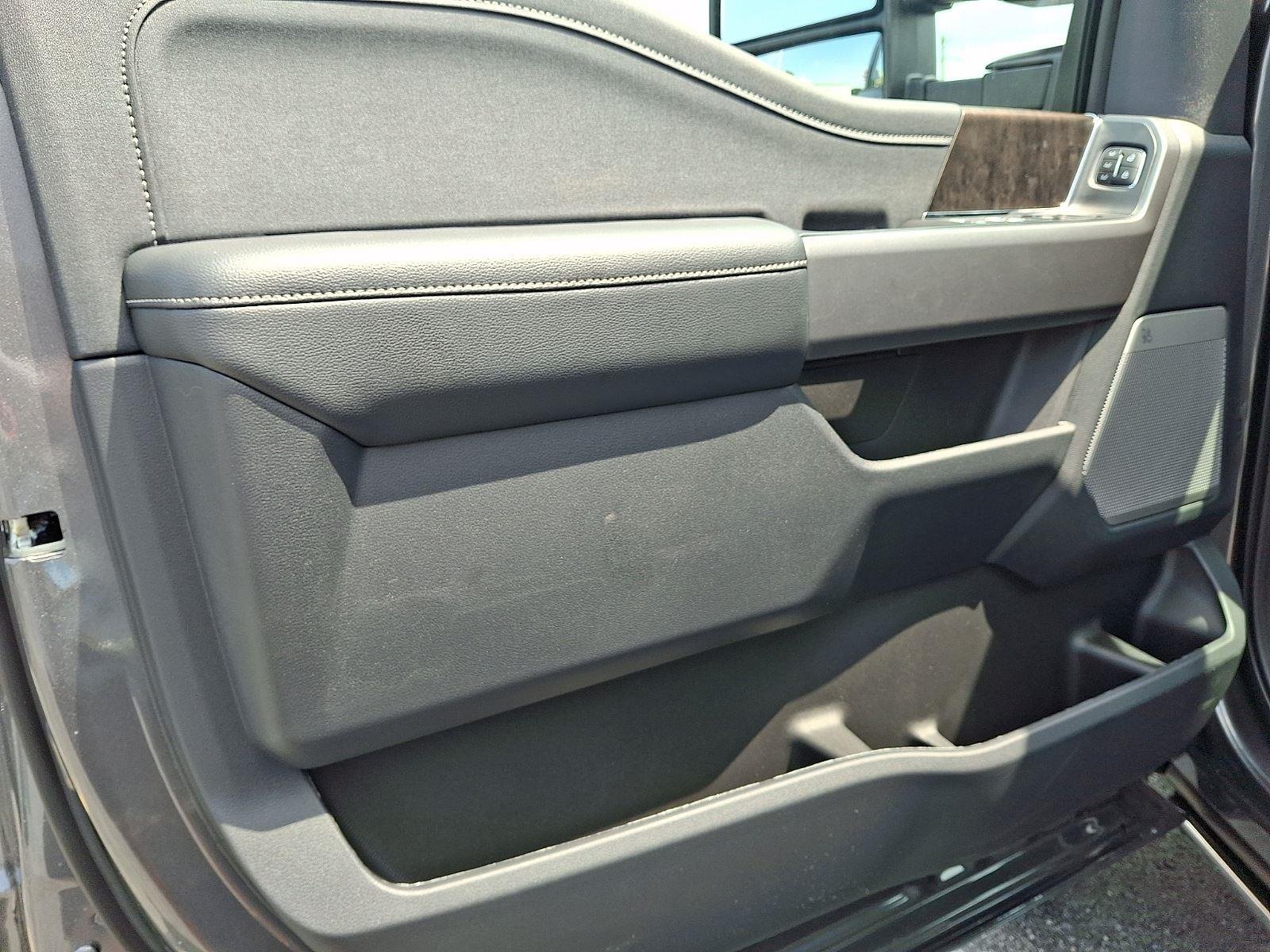New 2026 Carbonized Gray Metallic Ford F-250® Lariat® image 9
