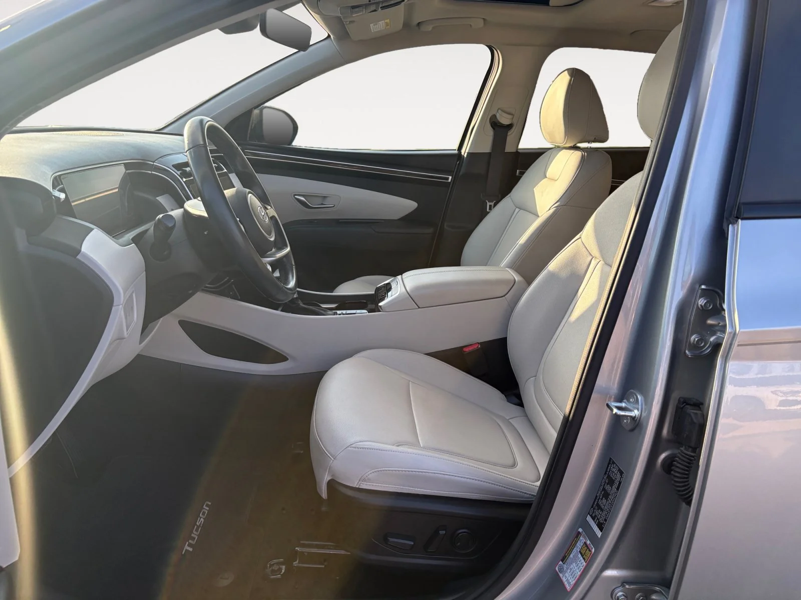 Used 2024 Shimmering Silver Hyundai SEL image 21