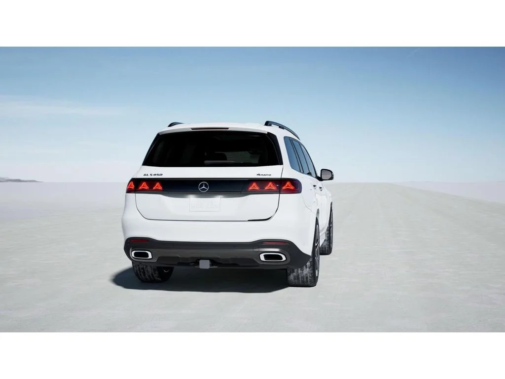 New 2027 White Mercedes-Benz GLS 450 image 24