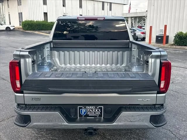 Certified Used 2025 Sterling Metallic GMC SLT image 11