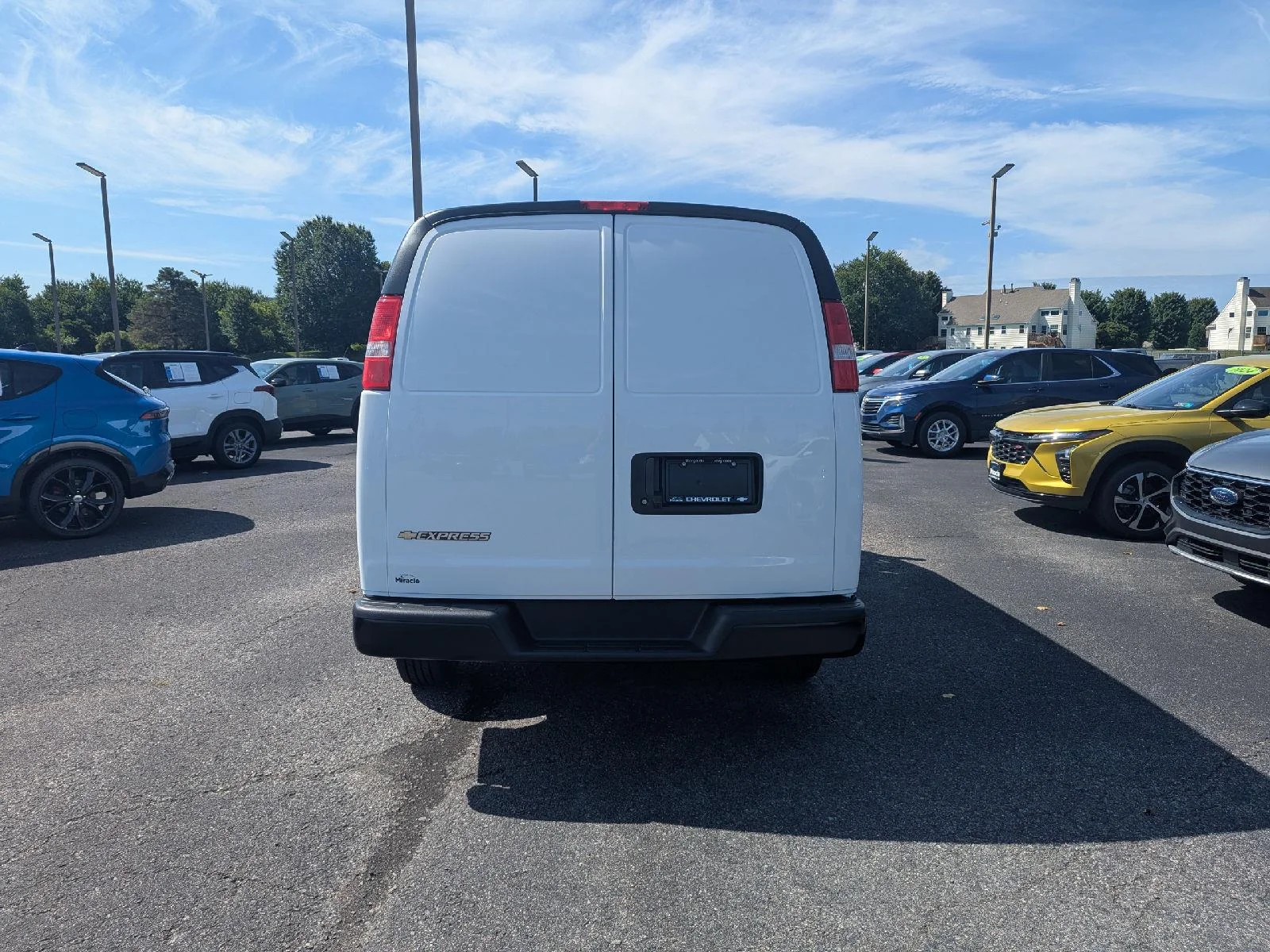 2025 Chevrolet Express Cargo Work Van - Photo 6