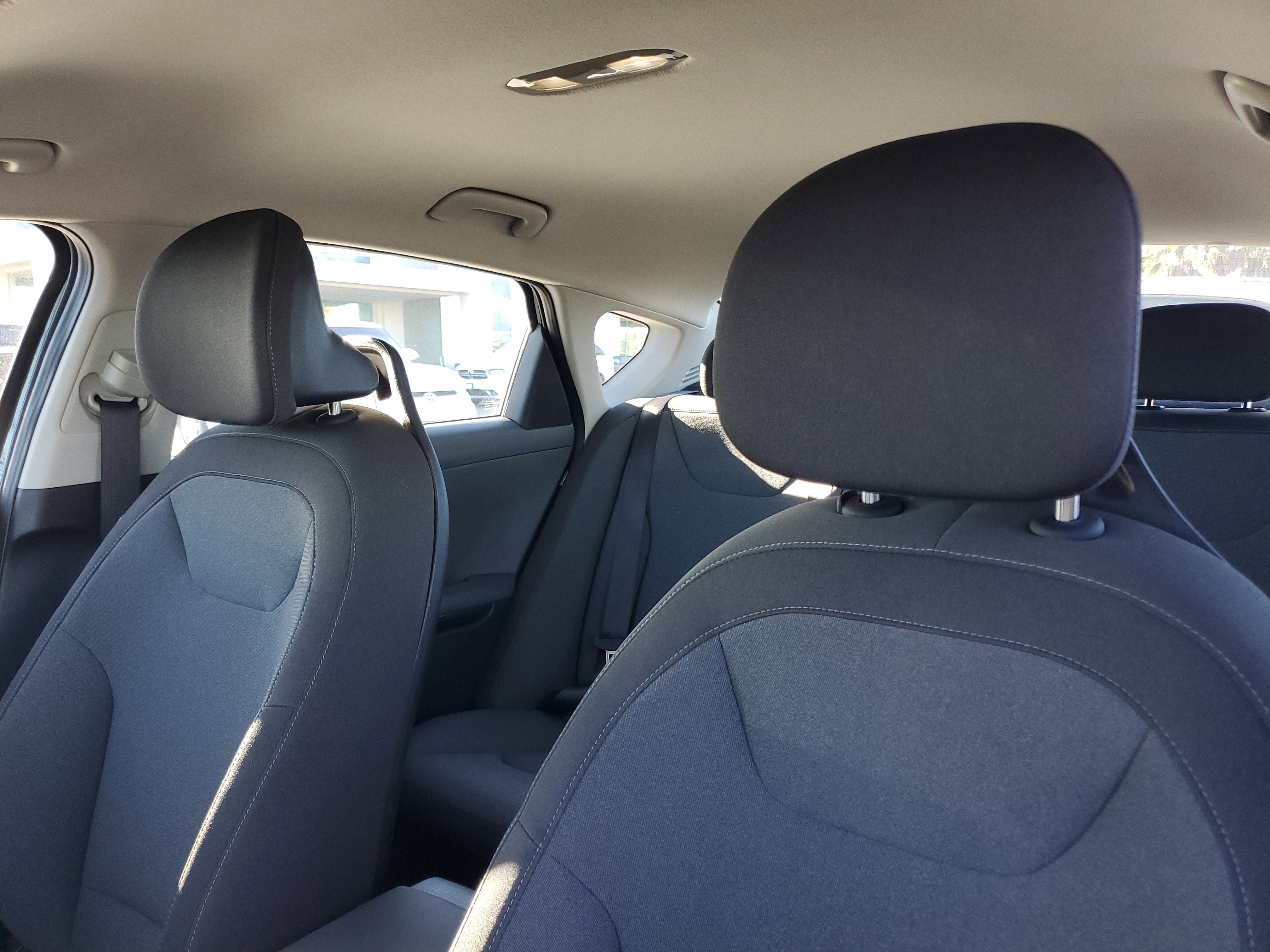 Used 2025 Gray Kia LXS image 10