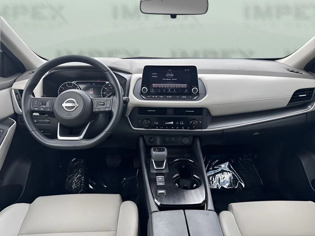 Used 2024 White Nissan SV image 13
