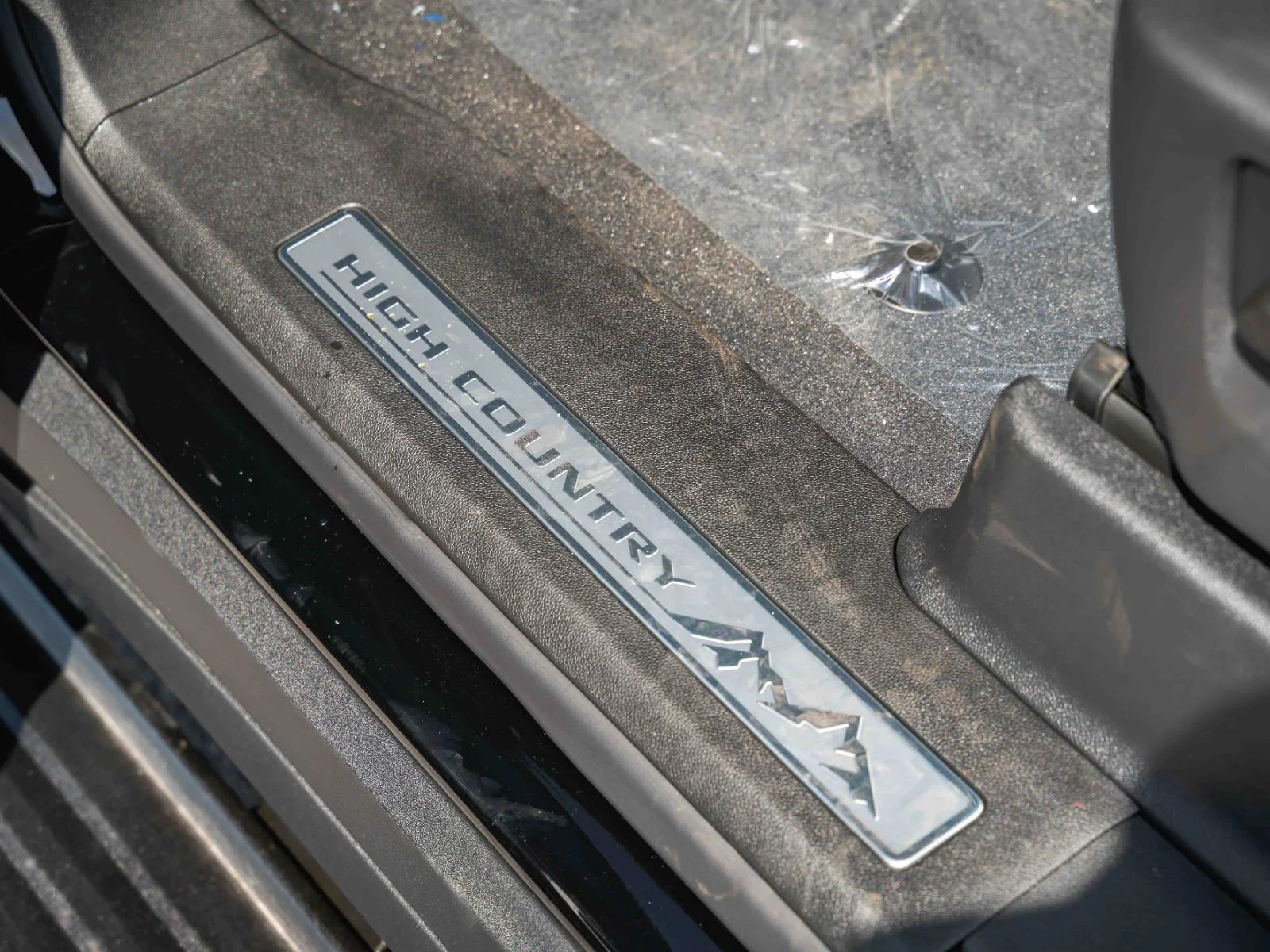 New 2026 Black Chevrolet High Country image 48