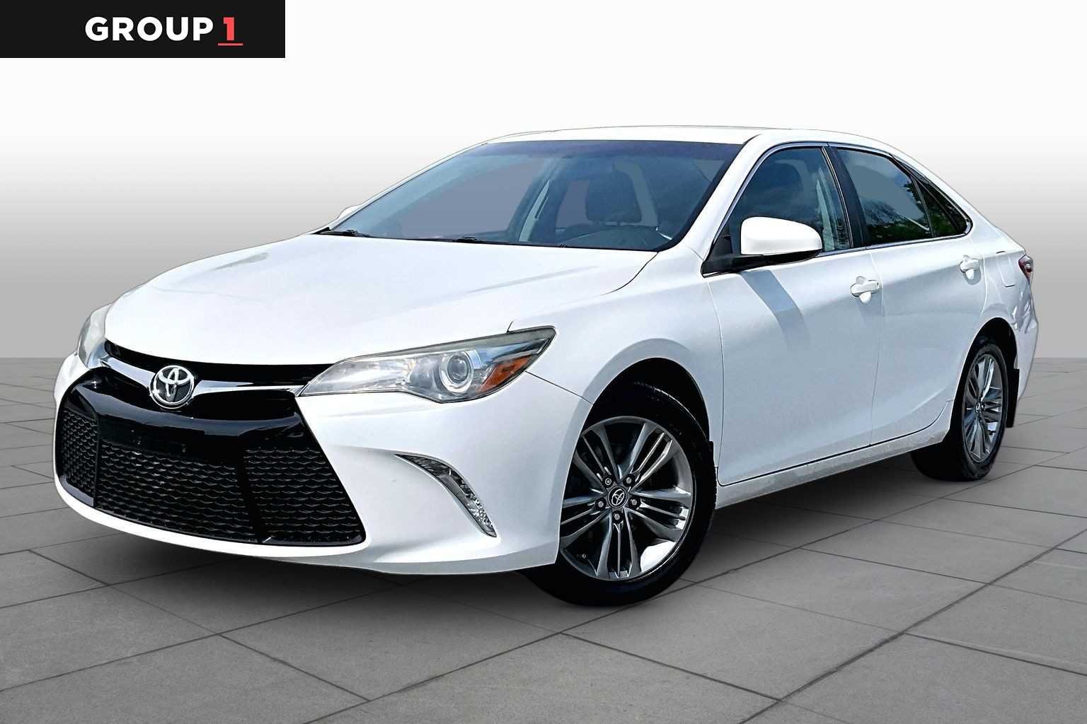 2017 Toyota Camry SE