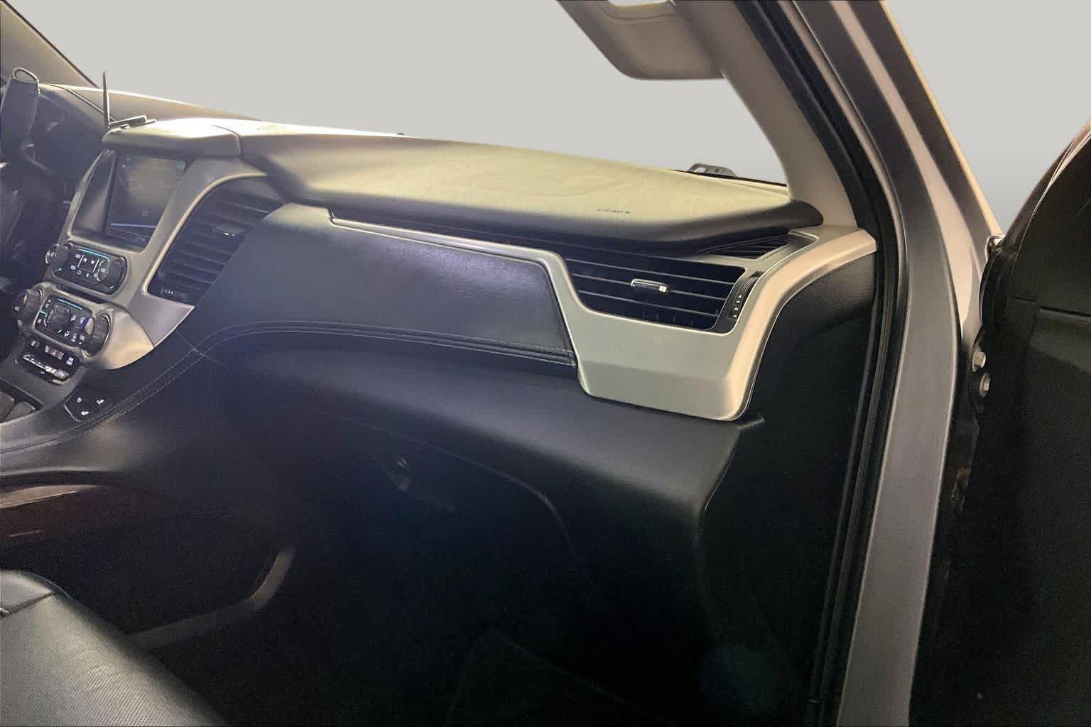 Used 2018 SATIN STEEL METALLIC GMC SLT image 17