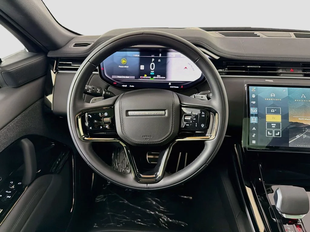 New 2026 Varesine Blue Land Rover Dynamic SE image 24