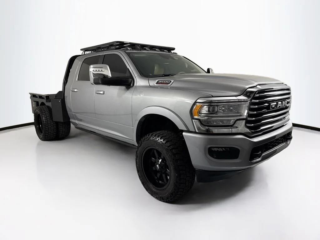 2024 RAM Ram 3500 Pickup Longhorn - Photo 3