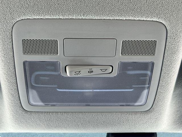 New 2026 White Hyundai SEL w/Two-Tone Roof image 25