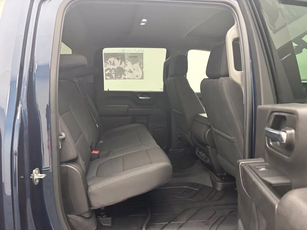 Used 2022 Blue Chevrolet LT image 41