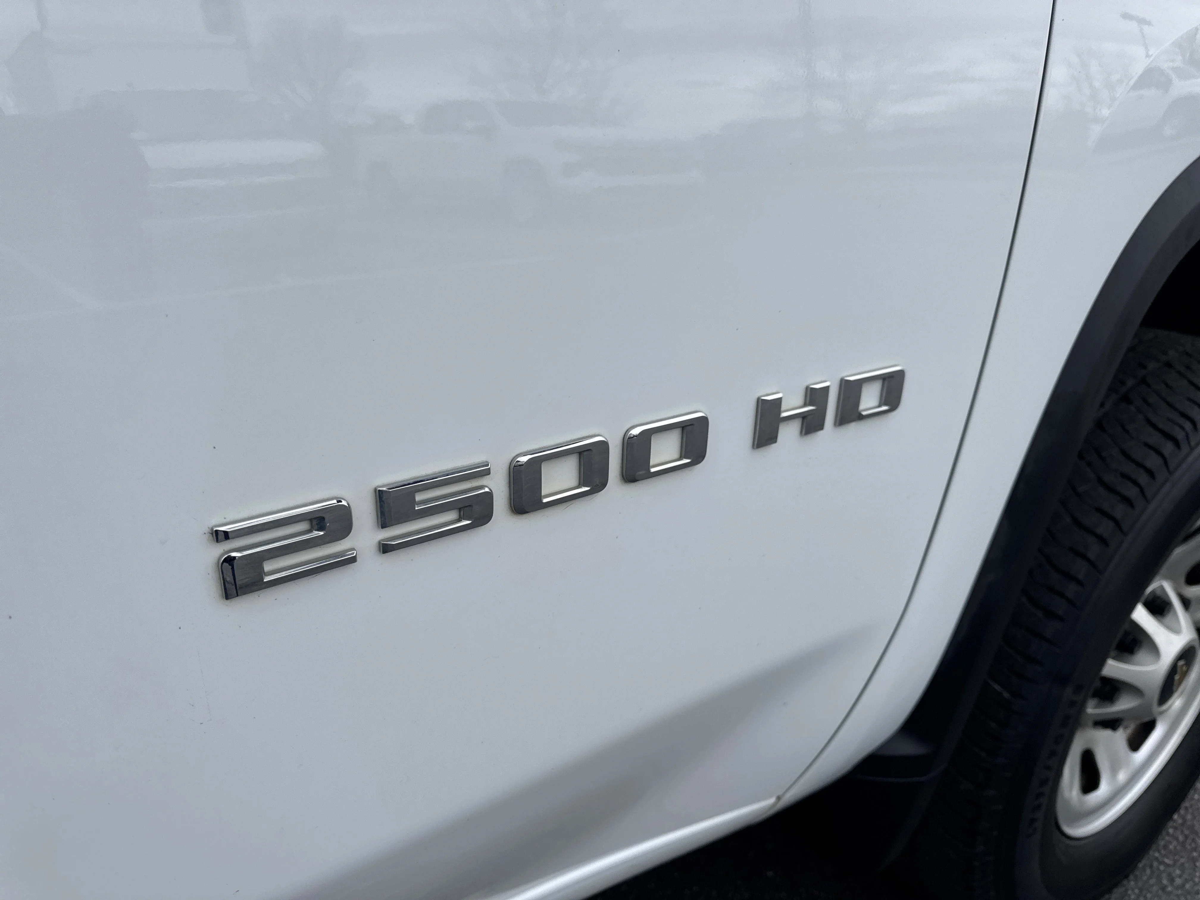 Used 2023 Summit White Chevrolet Work Truck image 14
