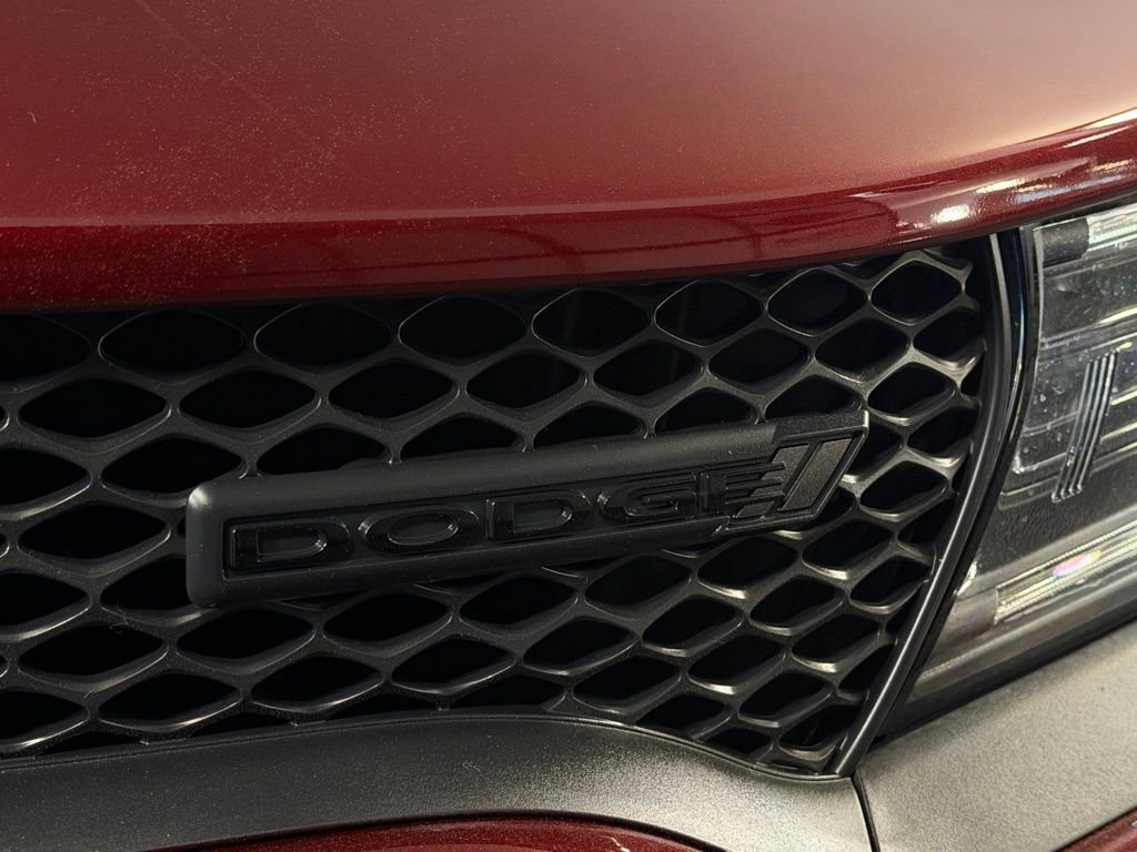 Certified Used 2023 Red Dodge R/T image 15
