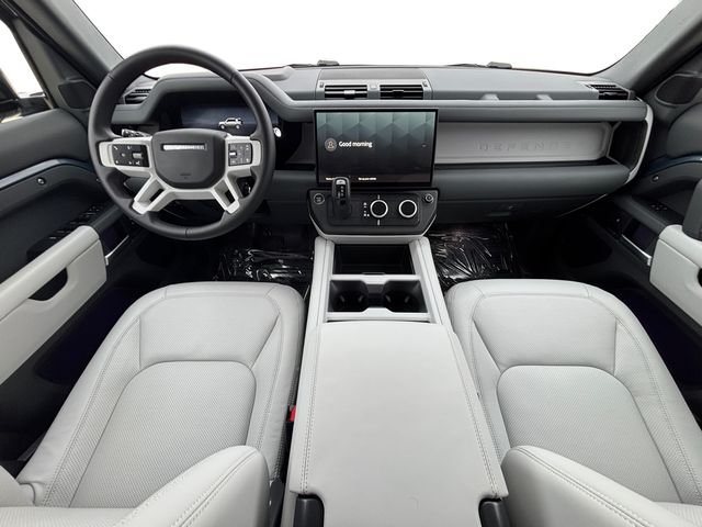 Certified Used 2026 Blue Land Rover X-Dynamic SE image 12