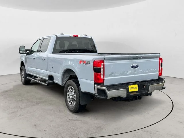 Used 2025 Gray Ford Lariat image 7