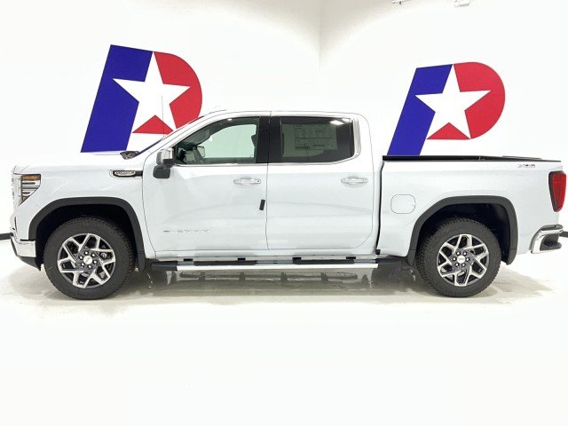 2026 GMC Sierra 1500 SLT - Photo 10