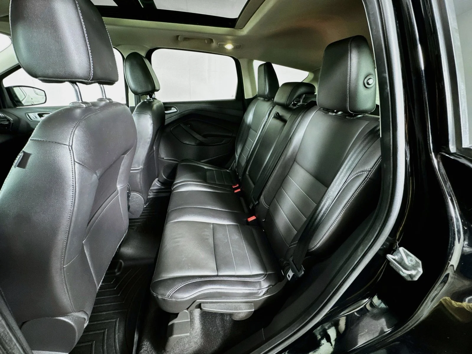 Used 2016 Black Ford Titanium image 25