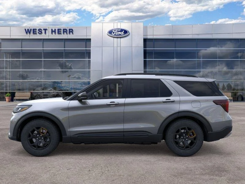 New 2026 Carbonized Gray Metallic Ford Tremor® image 4