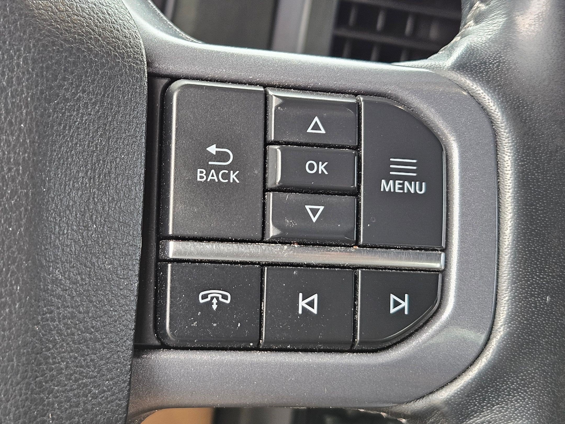 Used 2023 Black Metallic Ford Lariat image 17