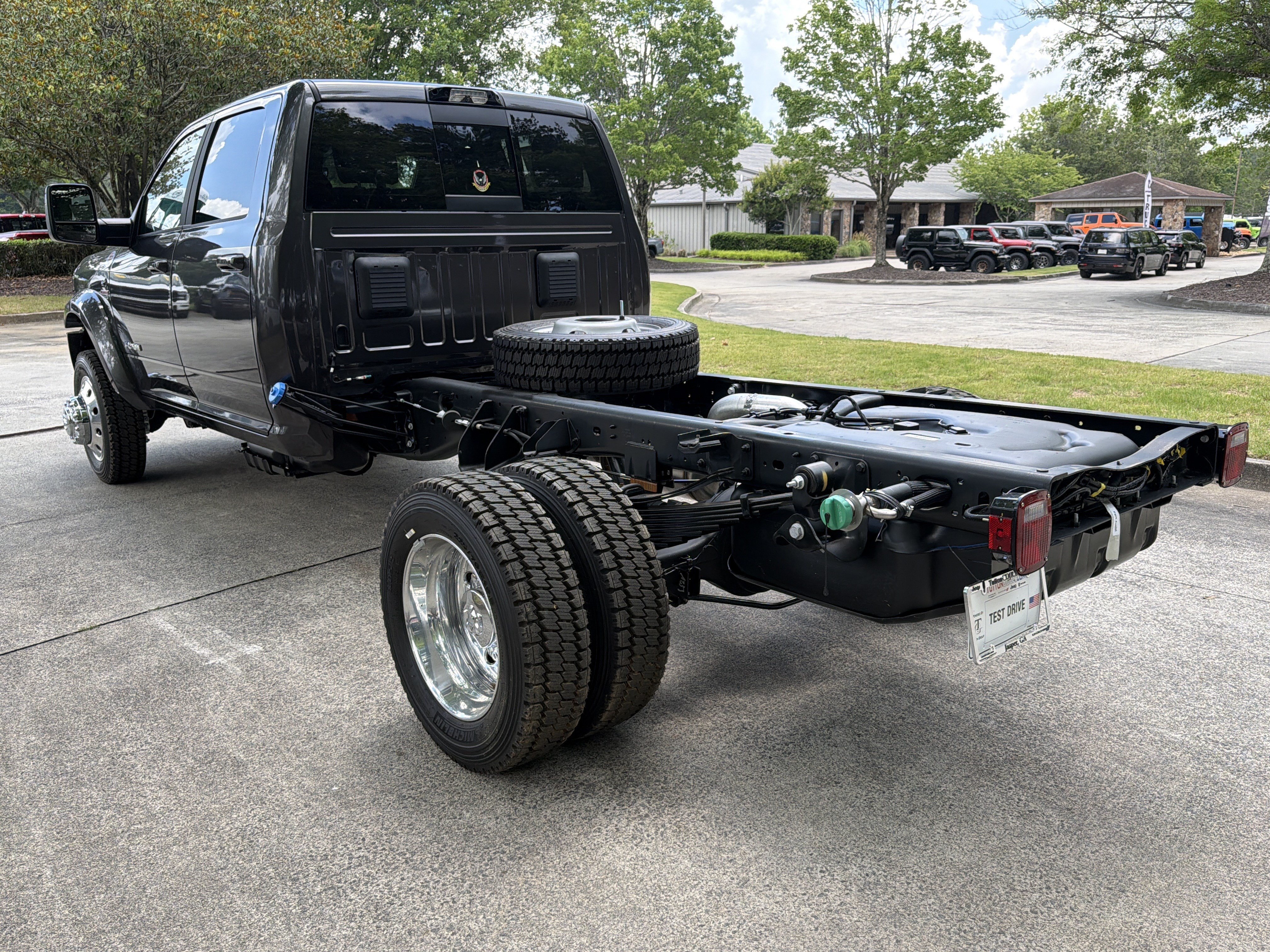 New 2026 Granite Crystal Metallic Clearcoat RAM Big Horn image 5