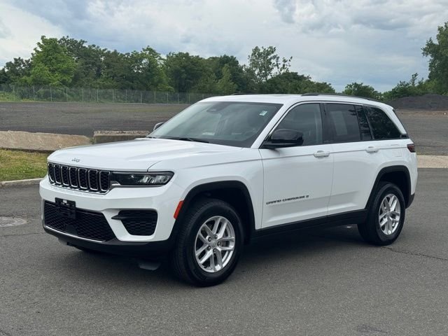 2023 Jeep Grand Cherokee Laredo X 4x4's photo